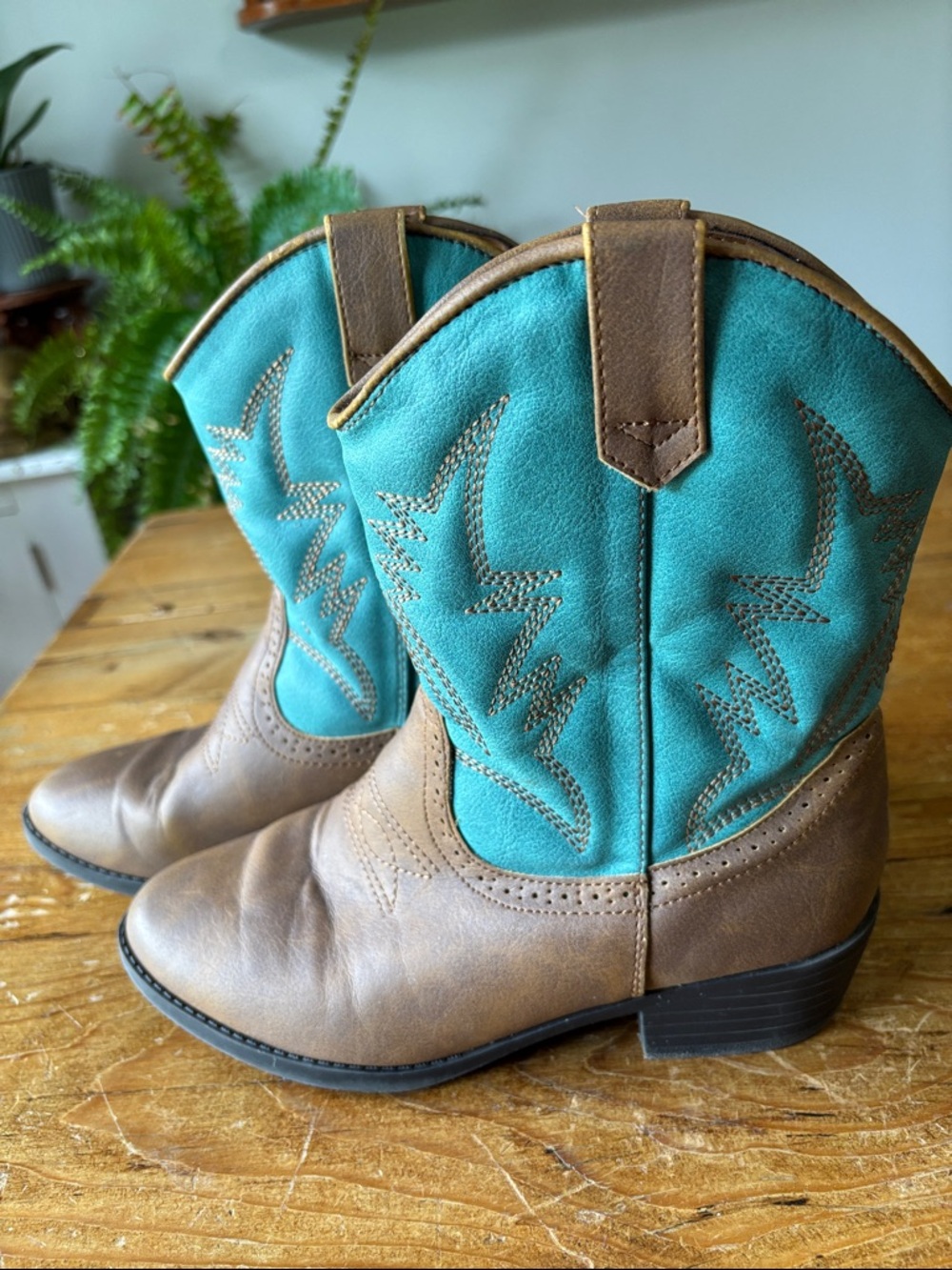 American Eagle Outfitters Teal Turquoise and Brown Kids Western Cowboy Boots